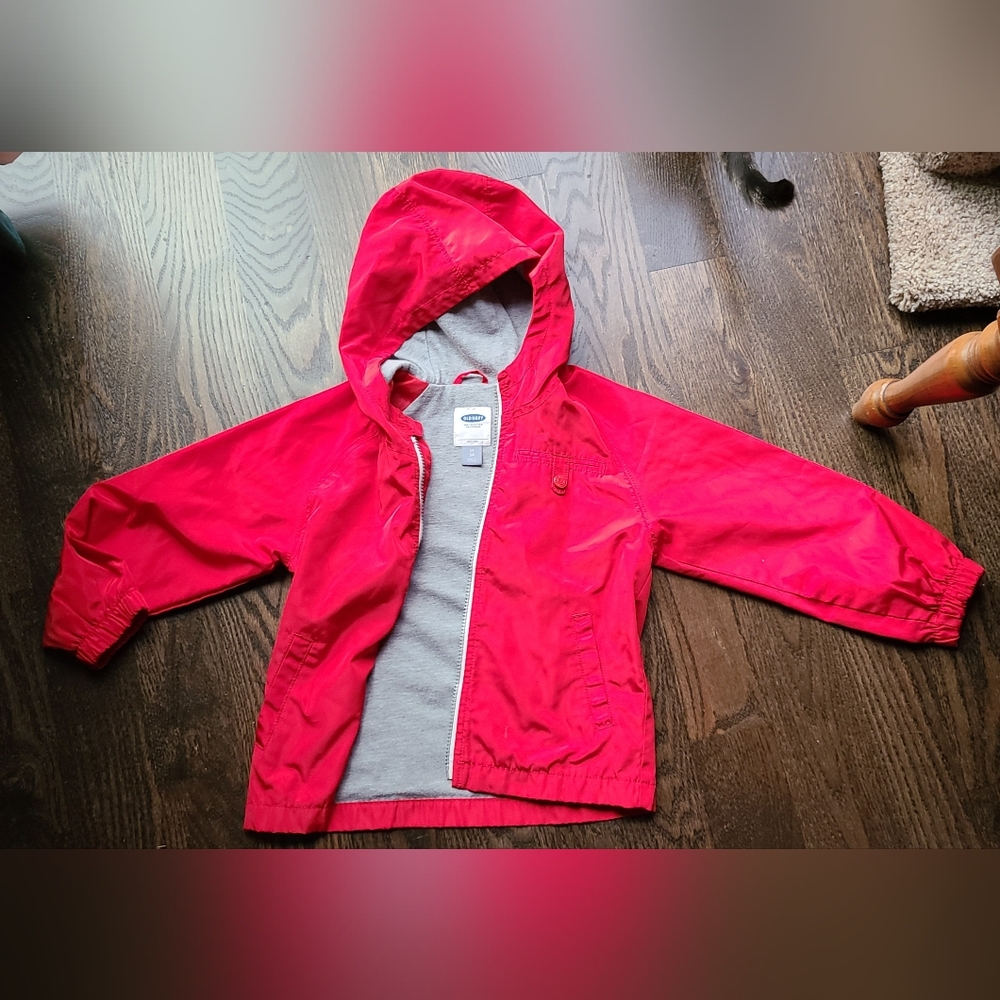 Old Navy red 5t raincoat with lining